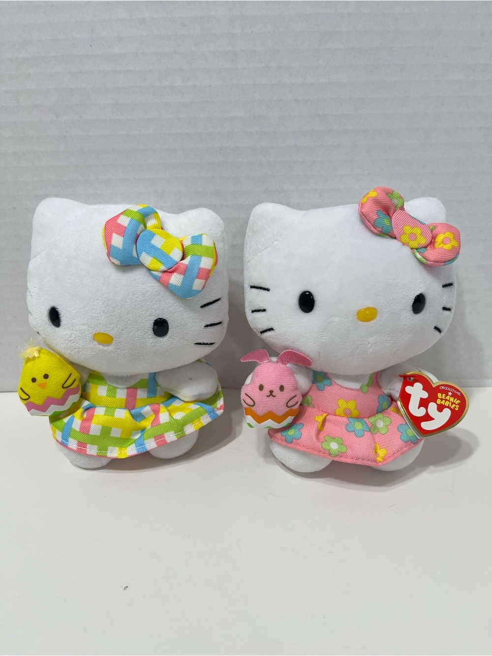 HELLO KITTY TY beanie babies easter plush lot of 2 stuffed animals